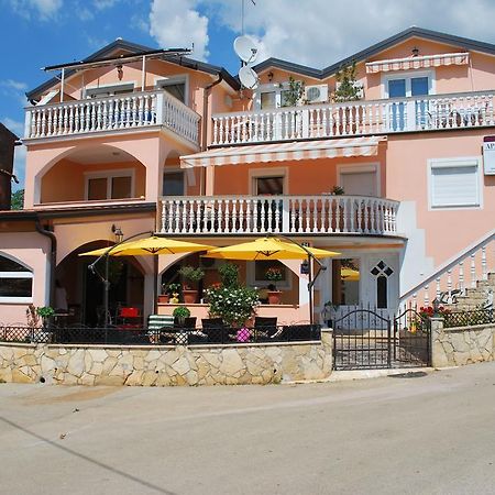 Apartments Maria Poreč Eksteriør bilde