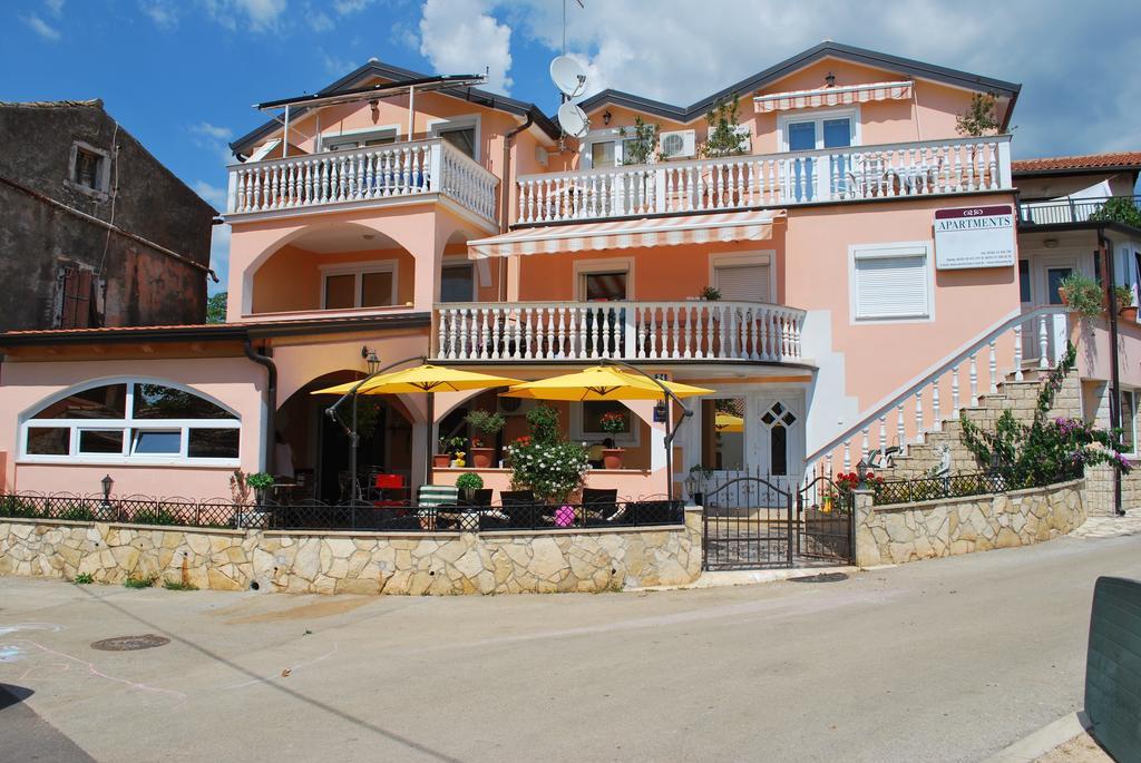 Apartments Maria Poreč Eksteriør bilde